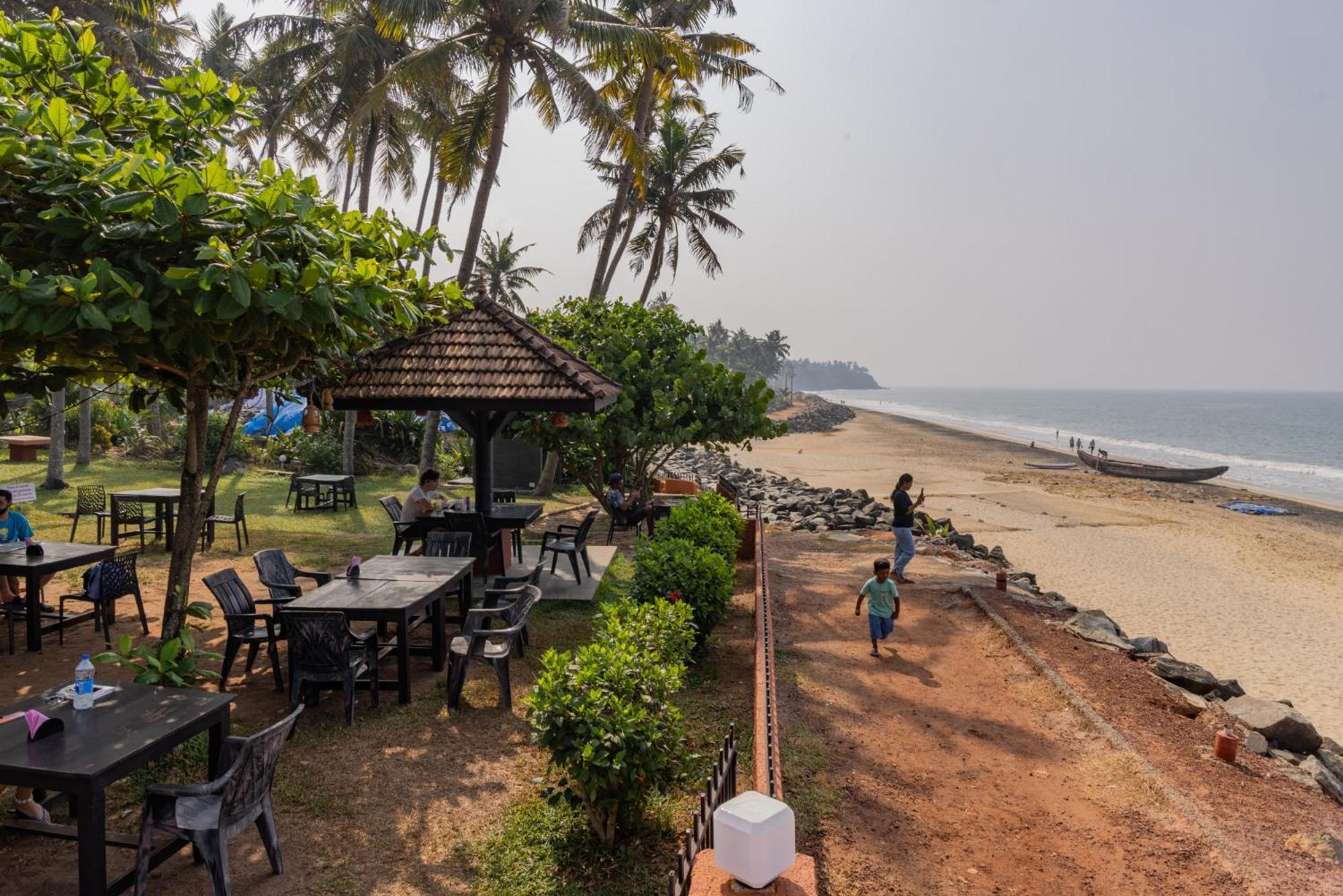 Blue Water Resort Varkala