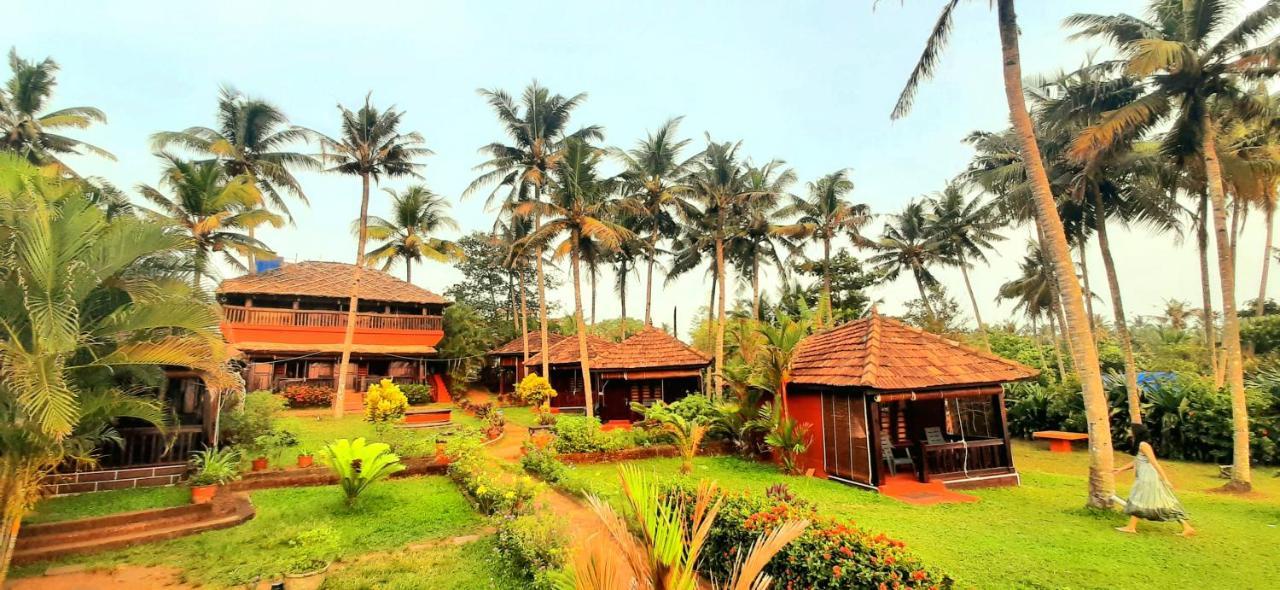 Blue Water 2* Varkala