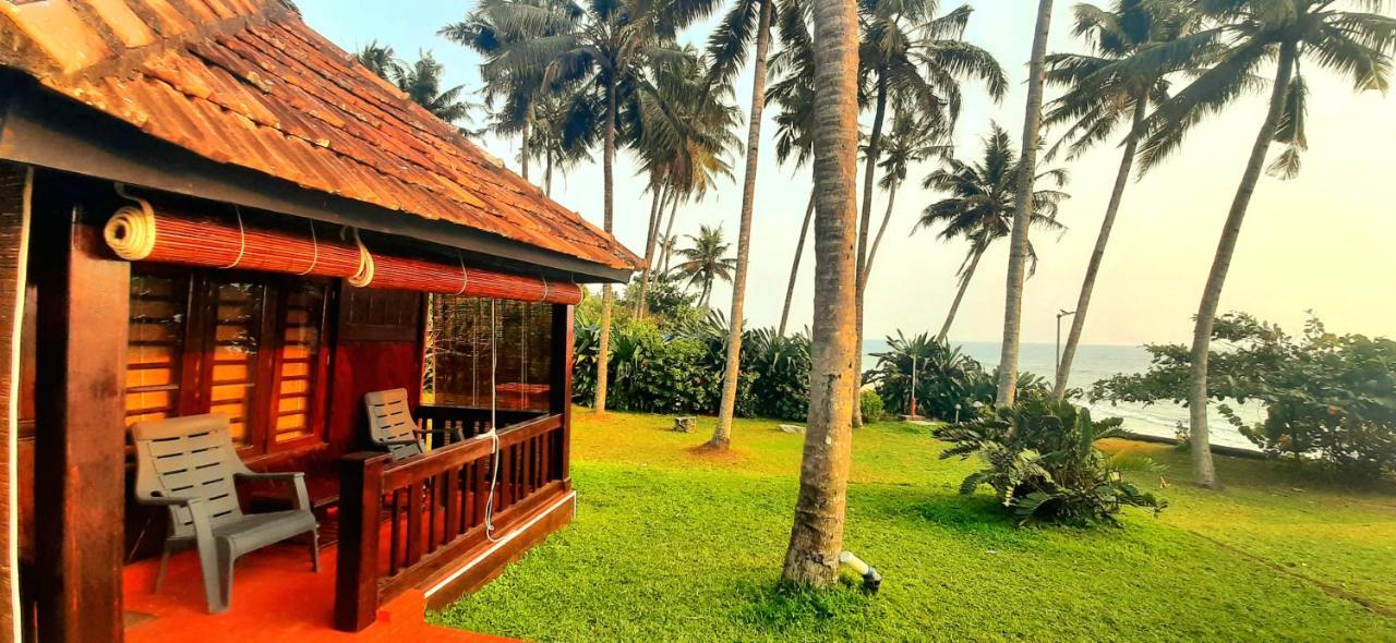 Blue Water सहारा Varkala